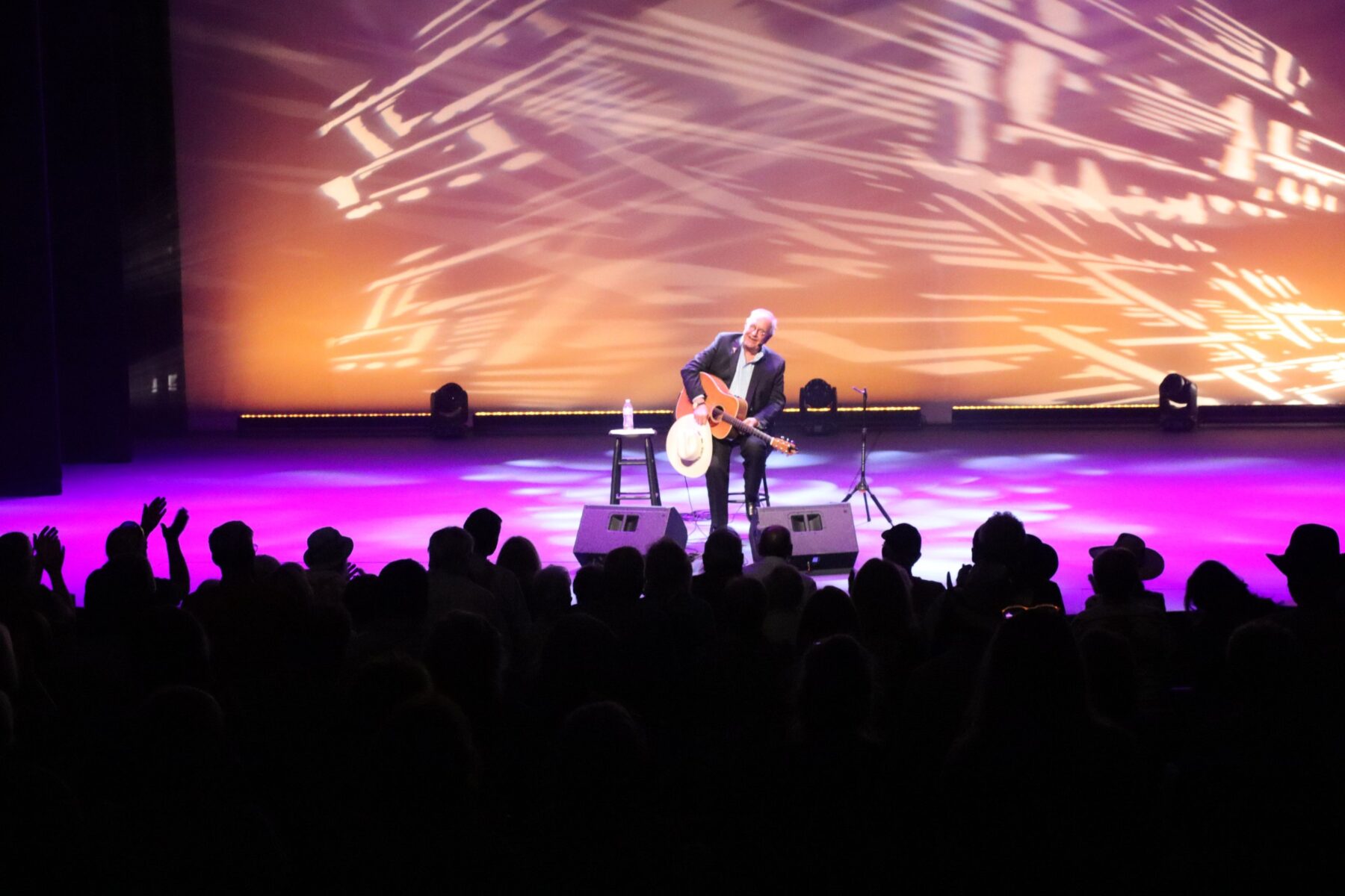 Rex Allen Jr receives a Standing Ovation